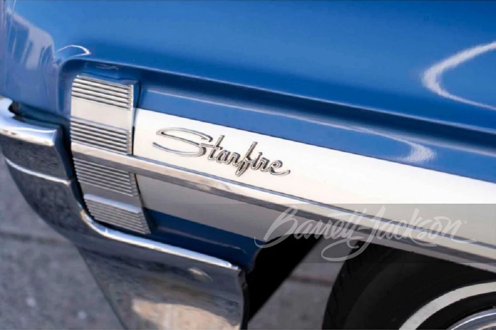 1961 Oldsmobile Starfire - Image 6 of 13