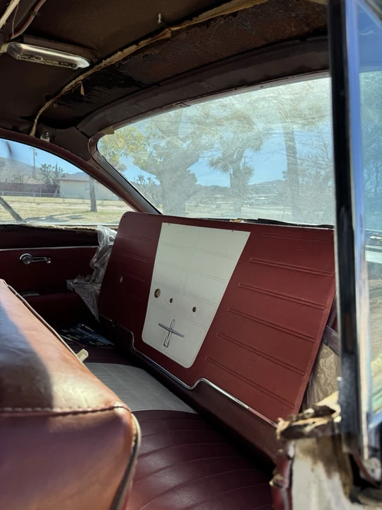 1961 Oldsmobile 88 - Image 6 of 14