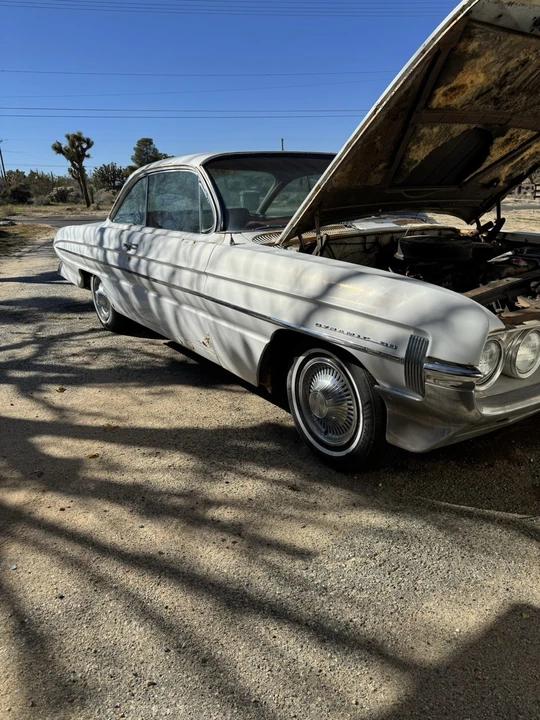 1961 Oldsmobile 88 - Image 3 of 14
