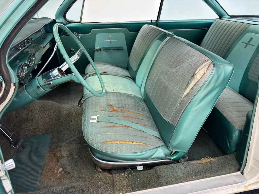 1961 Oldsmobile 88 - Image 21 of 31