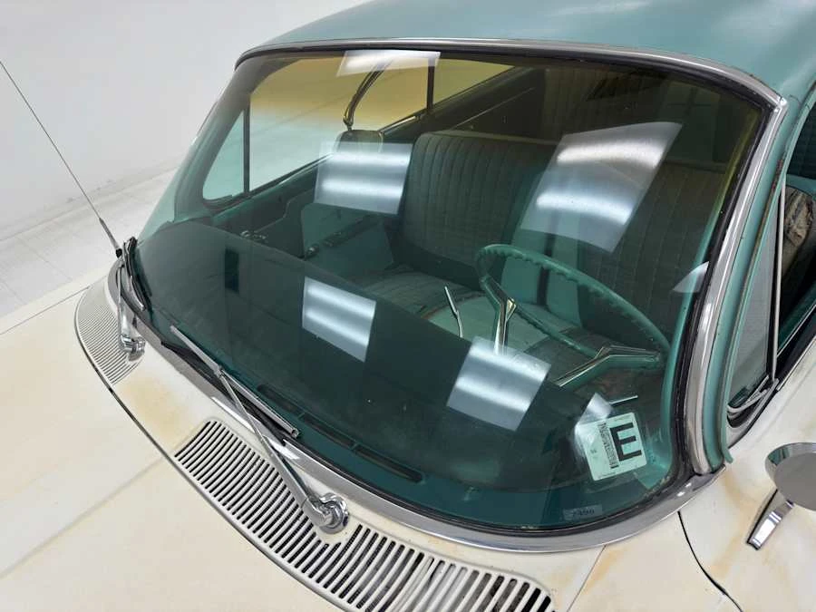 1961 Oldsmobile 88 - Image 20 of 31
