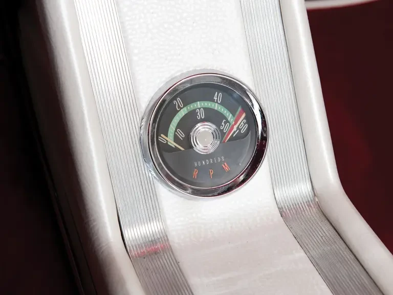 1961 Oldsmobile Starfire - Image 18 of 26