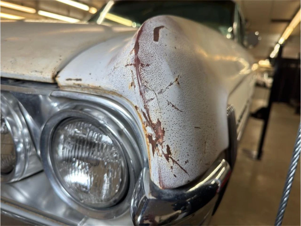 1961 Oldsmobile 88 - Image 21 of 31