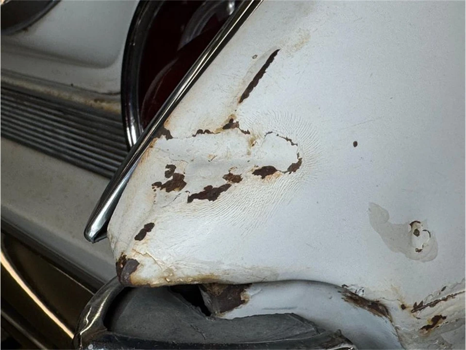 1961 Oldsmobile 88 - Image 27 of 31
