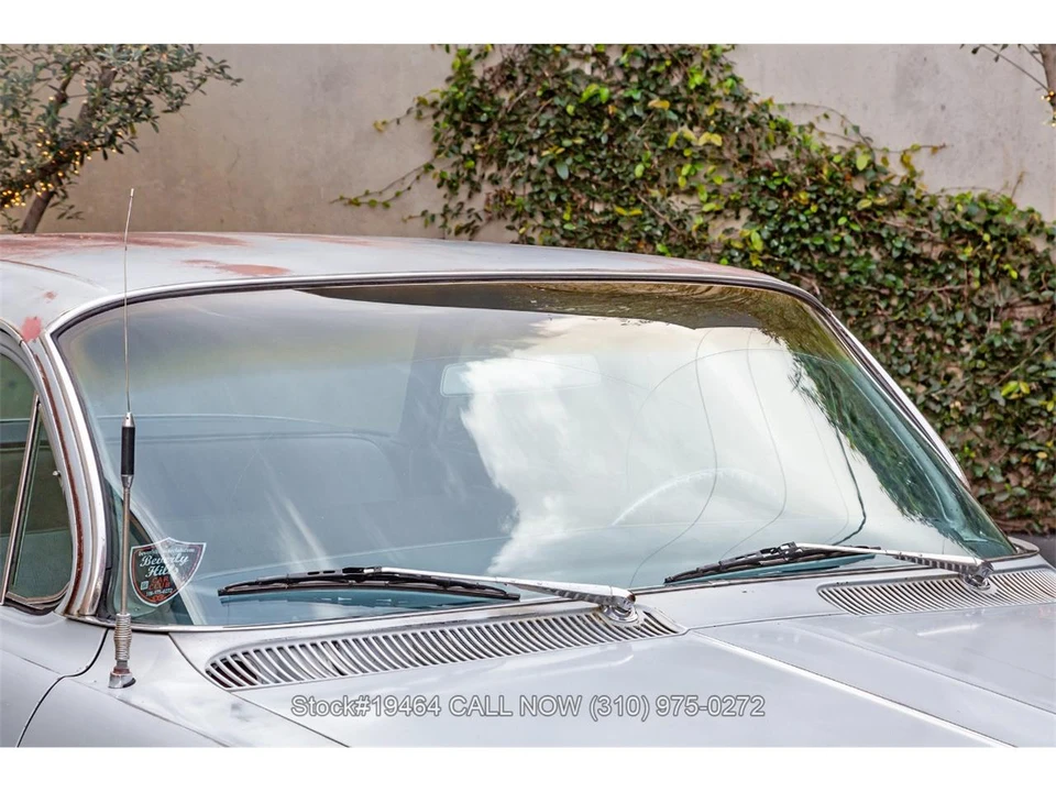 1961 Oldsmobile 88 - Image 8 of 31