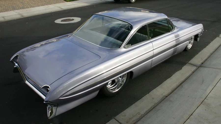 1961 Oldsmobile 88 - Image 3 of 11