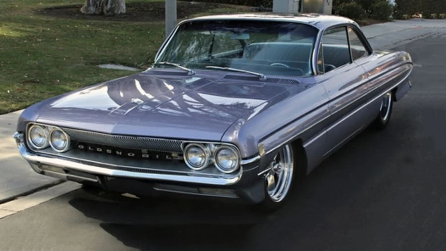 1961 Oldsmobile 88 - Image 11 of 11