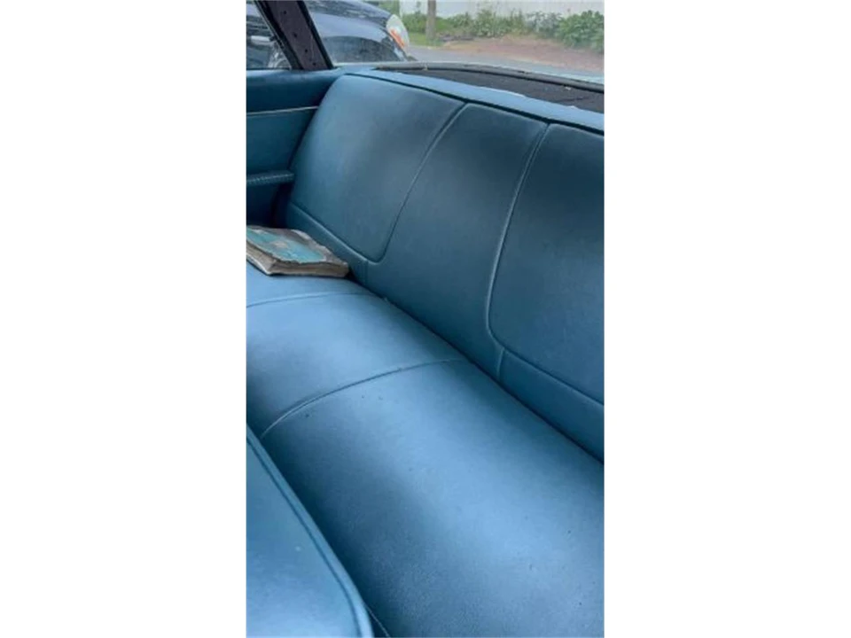 1961 Oldsmobile 88 - Image 3 of 9