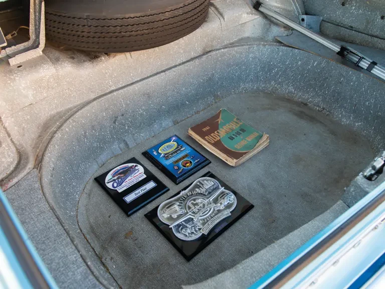 1961 Oldsmobile 88 - Image 15 of 31
