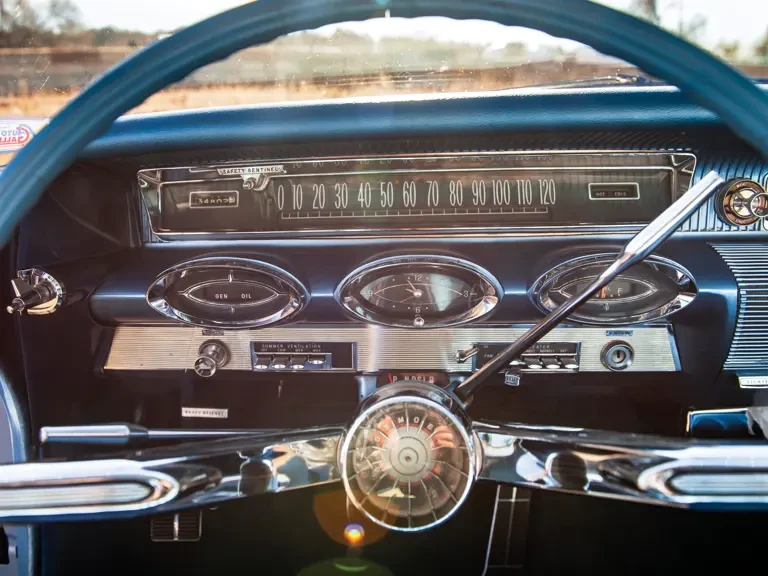 1961 Oldsmobile 88 - Image 23 of 31