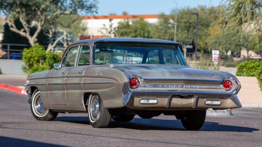 1961 Oldsmobile 88 - Image 3 of 20