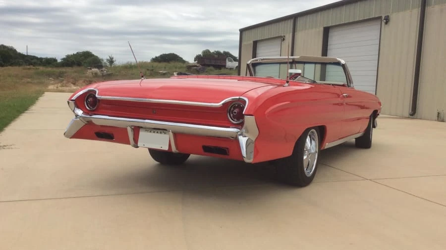 1961 Oldsmobile 88 - Image 6 of 20