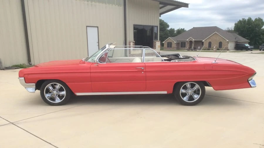 1961 Oldsmobile 88 - Image 5 of 20