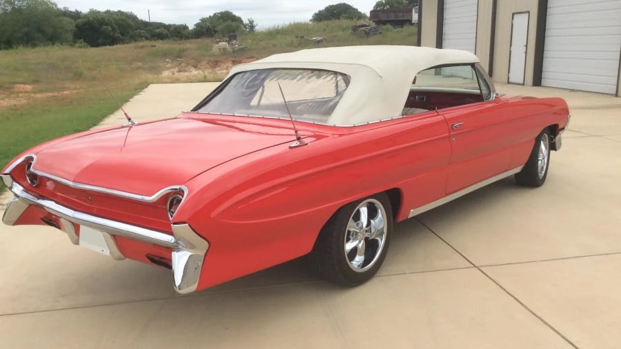 1961 Oldsmobile 88 - Image 7 of 20