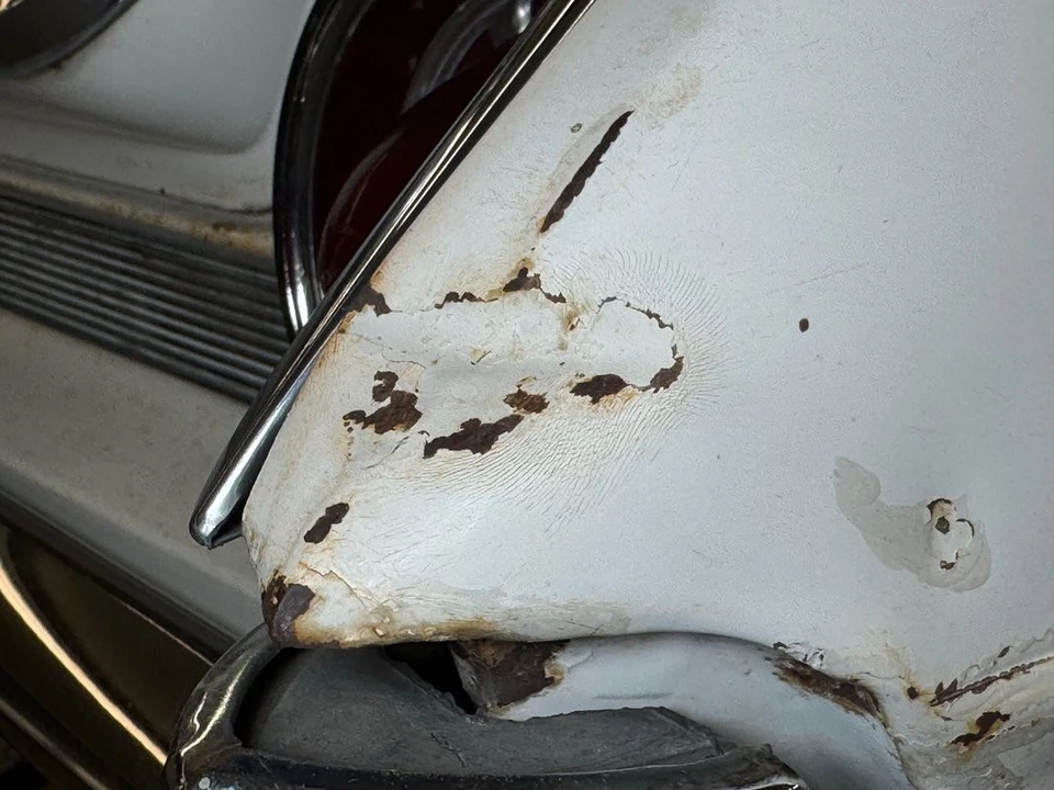 1961 Oldsmobile 88 - Image 27 of 31