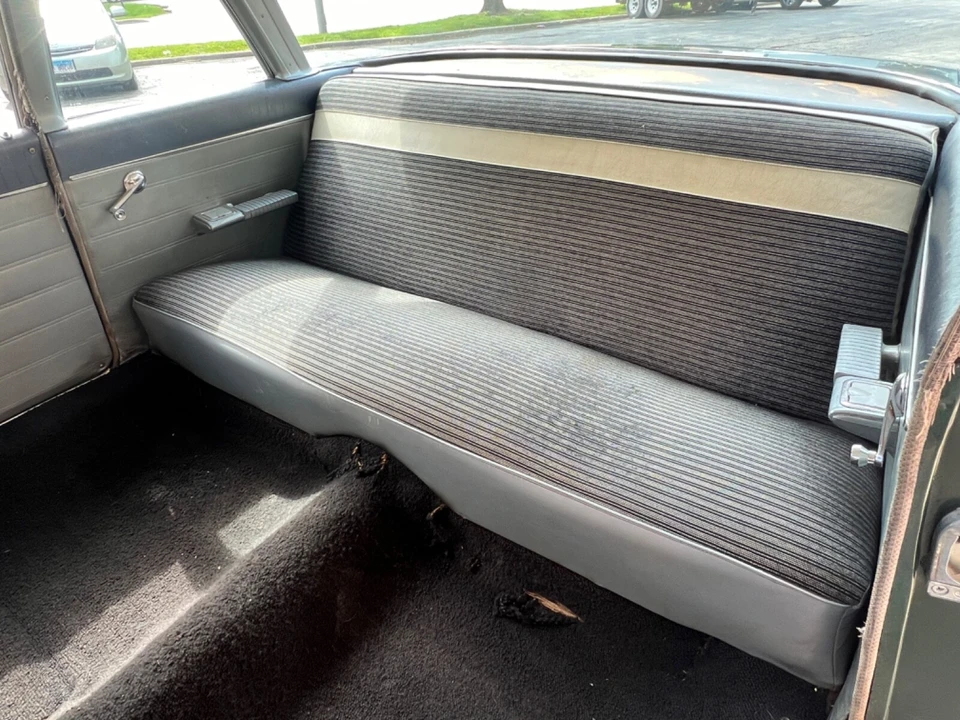 1961 Oldsmobile 88 - Image 25 of 31