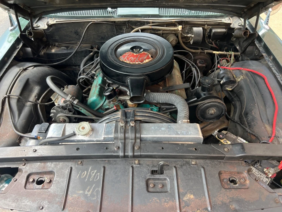 1961 Oldsmobile 88 - Image 11 of 31
