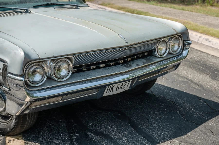 1961 Oldsmobile 88 - Image 30 of 31