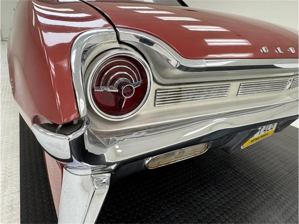 1961 Oldsmobile Starfire - Image 23 of 31