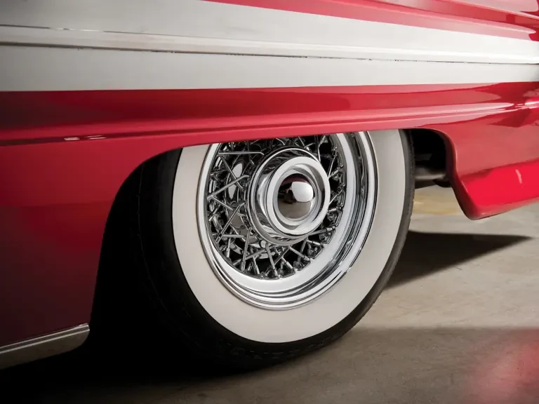1961 Oldsmobile Starfire - Image 9 of 23