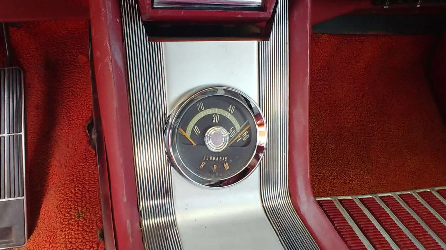 1961 Oldsmobile Starfire - Image 7 of 14