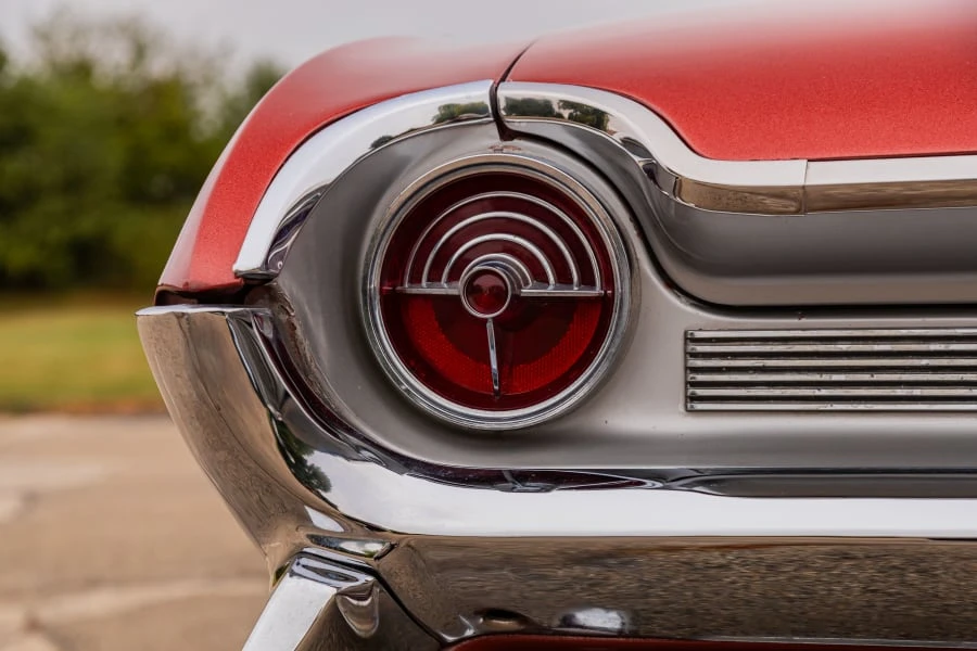1961 Oldsmobile Starfire - Image 19 of 31