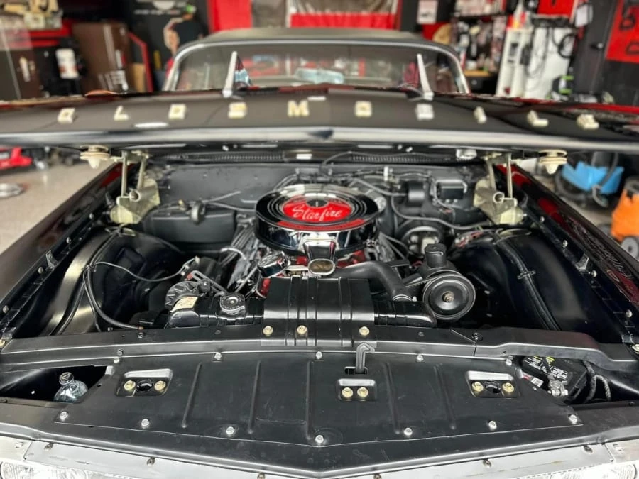 1961 Oldsmobile Starfire - Image 13 of 13