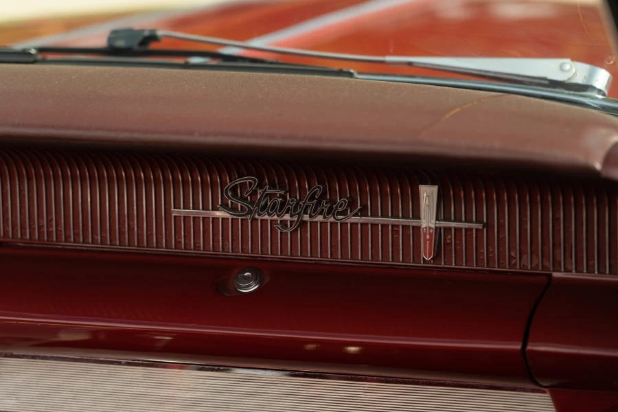 1961 Oldsmobile Starfire - Image 12 of 20