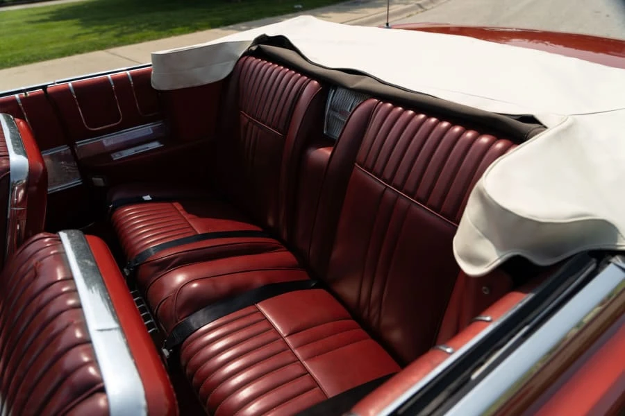 1961 Oldsmobile Starfire - Image 13 of 20