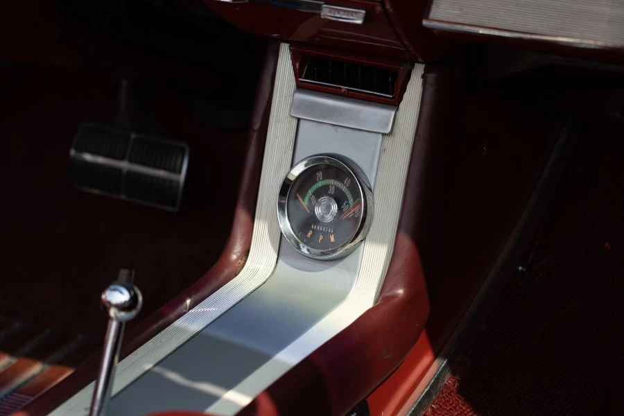 1961 Oldsmobile Starfire - Image 16 of 20