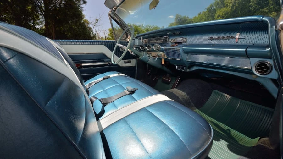 1961 Oldsmobile 88 - Image 23 of 31