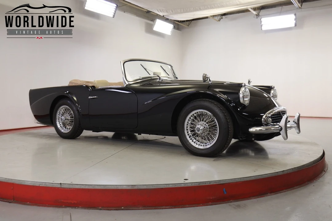 1961 Daimler SP250 - Image 2 of 12