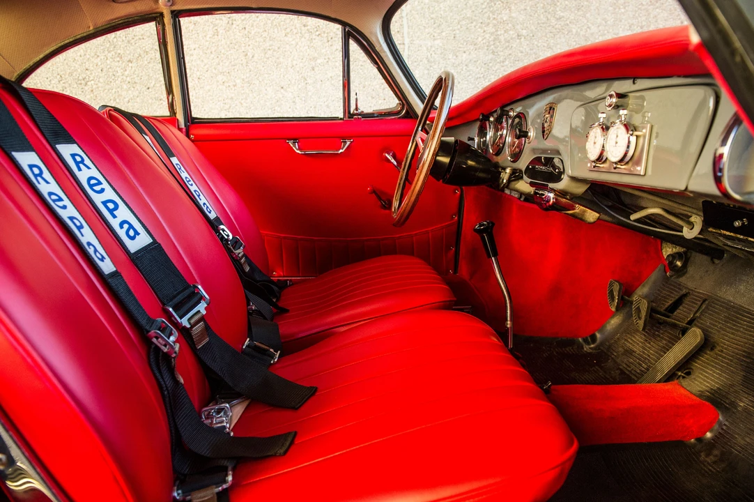 1961 Porsche 356 B - Image 10 of 31