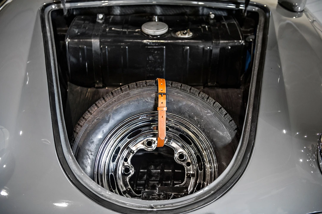 1961 Porsche 356 B - Image 15 of 31