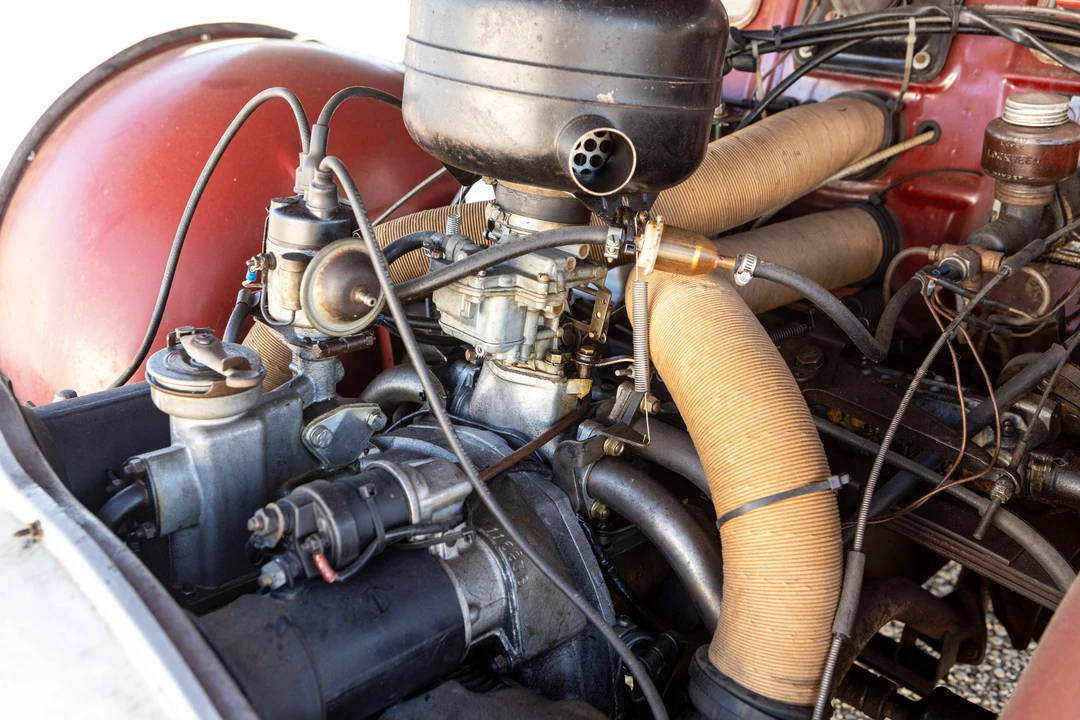 1961 Panhard - Image 10 of 31