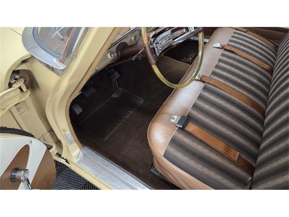 1961 Plymouth Belvedere - Image 24 of 31