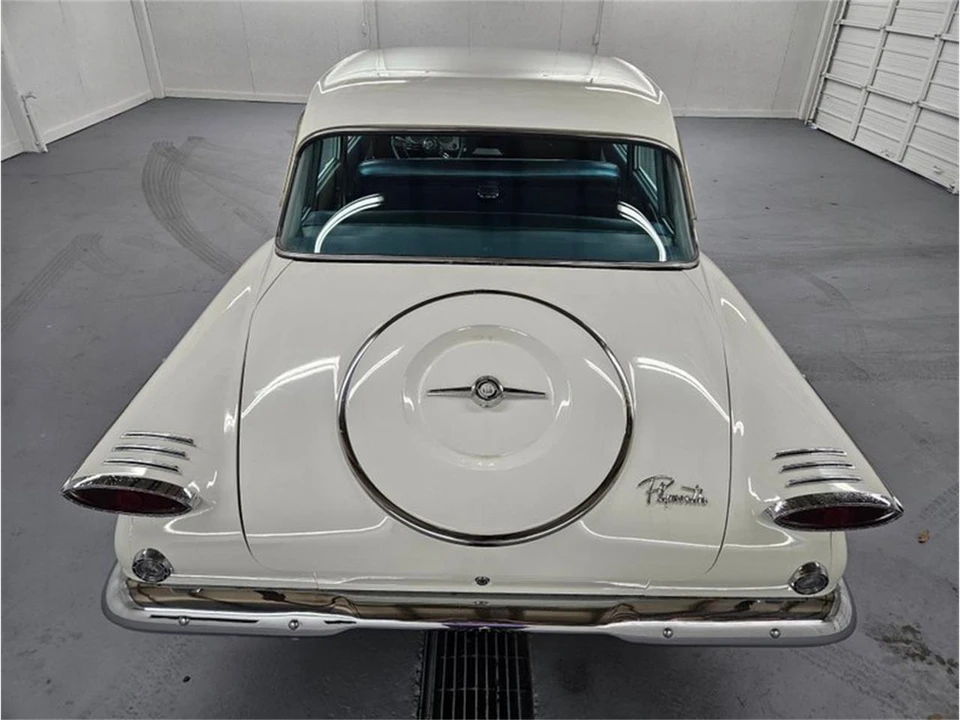 1961 Plymouth Valiant - Image 4 of 31