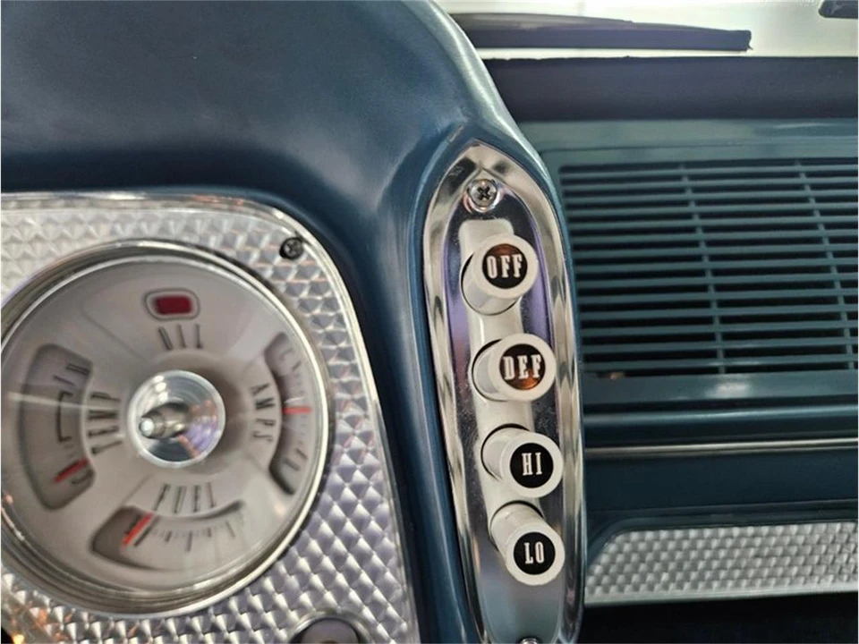 1961 Plymouth Valiant - Image 15 of 31