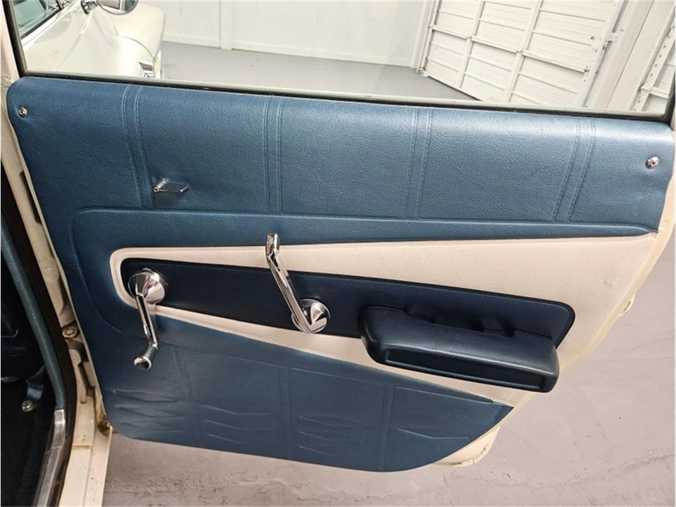 1961 Plymouth Valiant - Image 23 of 31