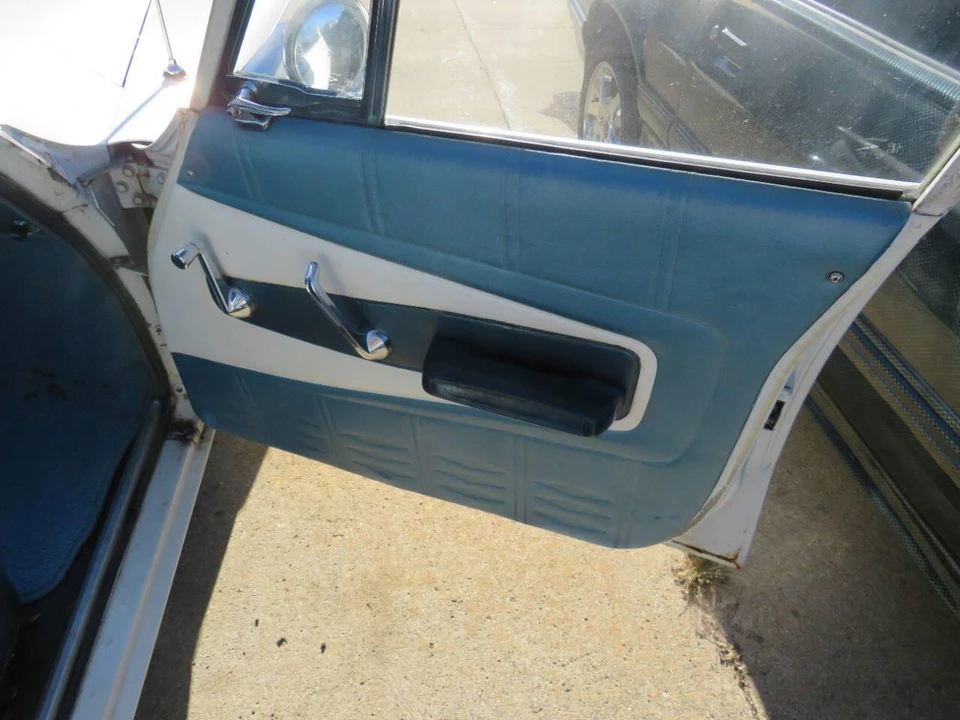 1961 Plymouth Valiant - Image 15 of 30