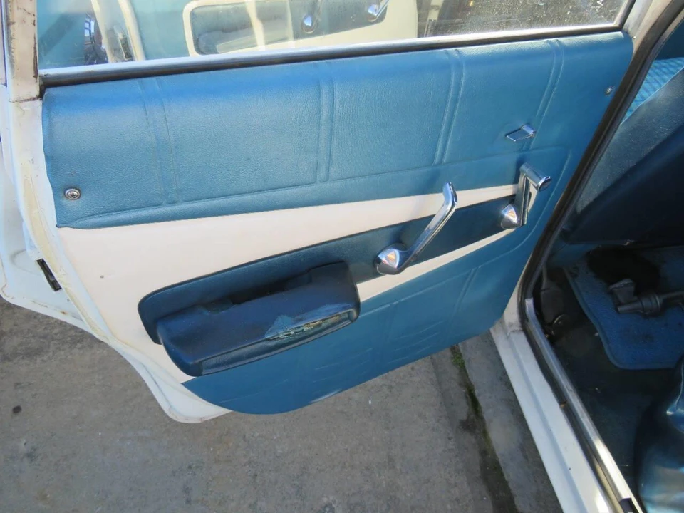 1961 Plymouth Valiant - Image 24 of 30