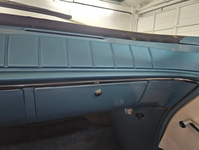 1961 Plymouth Valiant - Image 19 of 31