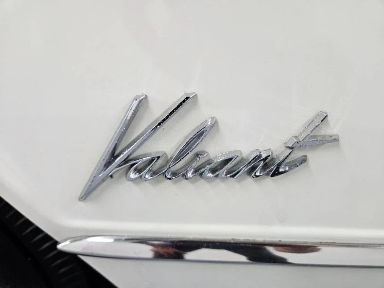 1961 Plymouth Valiant - Image 9 of 31