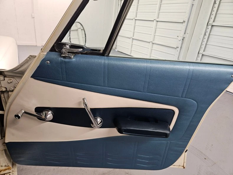 1961 Plymouth Valiant - Image 21 of 31