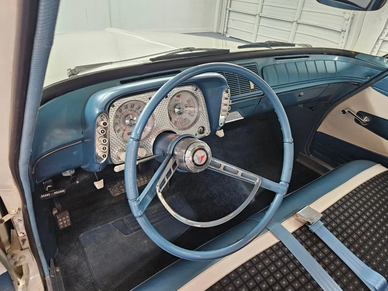 1961 Plymouth Valiant - Image 12 of 31