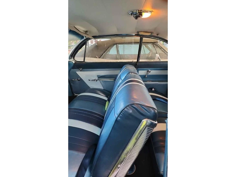 1961 Pontiac Bonneville 2nd Gen - Image 8 of 27