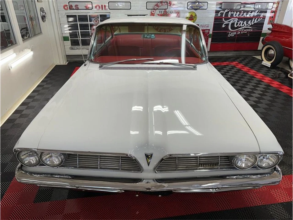 1961 Pontiac Bonneville 2nd Gen - Image 7 of 31
