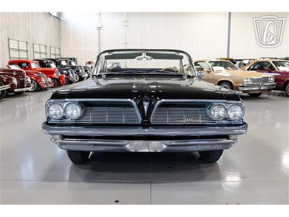 1961 Pontiac Bonneville 2nd Gen - Image 4 of 31
