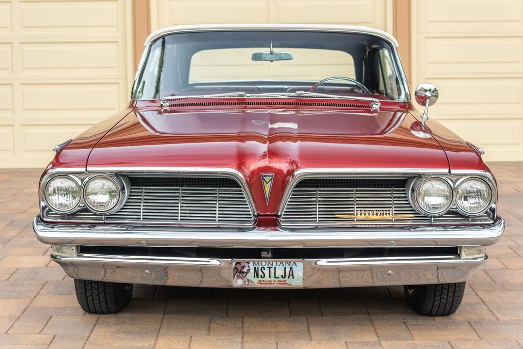 1961 Pontiac Bonneville 2nd Gen - Image 4 of 31