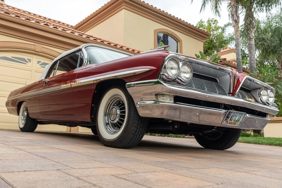 1961 Pontiac Bonneville 2nd Gen - Image 6 of 31